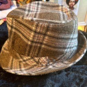 Milani Italian designed ladies Fedora.